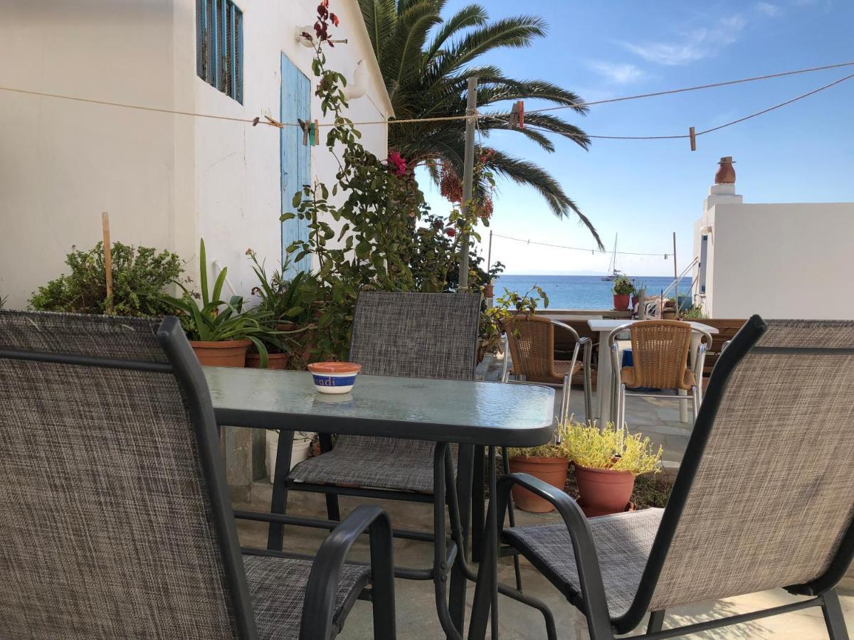 Aparthotel Petradi Sifnos Platis Gialos  Exterior foto