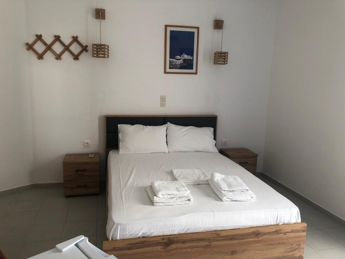 Aparthotel Petradi Sifnos Platis Gialos  Exterior foto